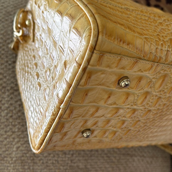 Brahmin Sadie Satchel in Melbourne. - Picture 4 of 10